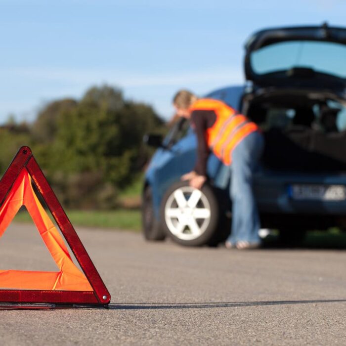 Guide to change Flat Tire